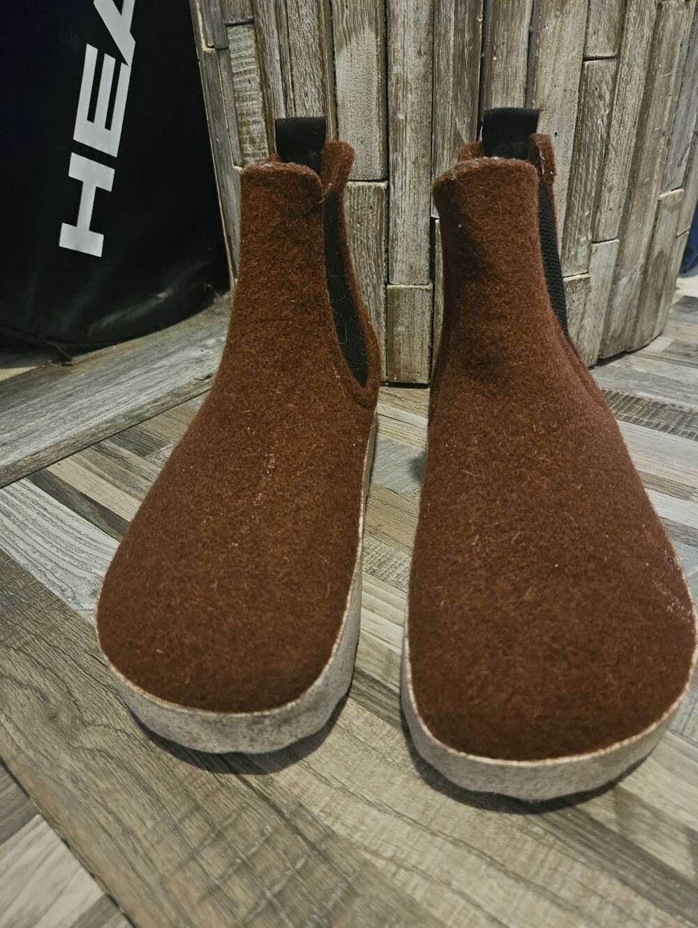 Brown Caia wool Chelsea ankle boots by Asportuguesas. 41